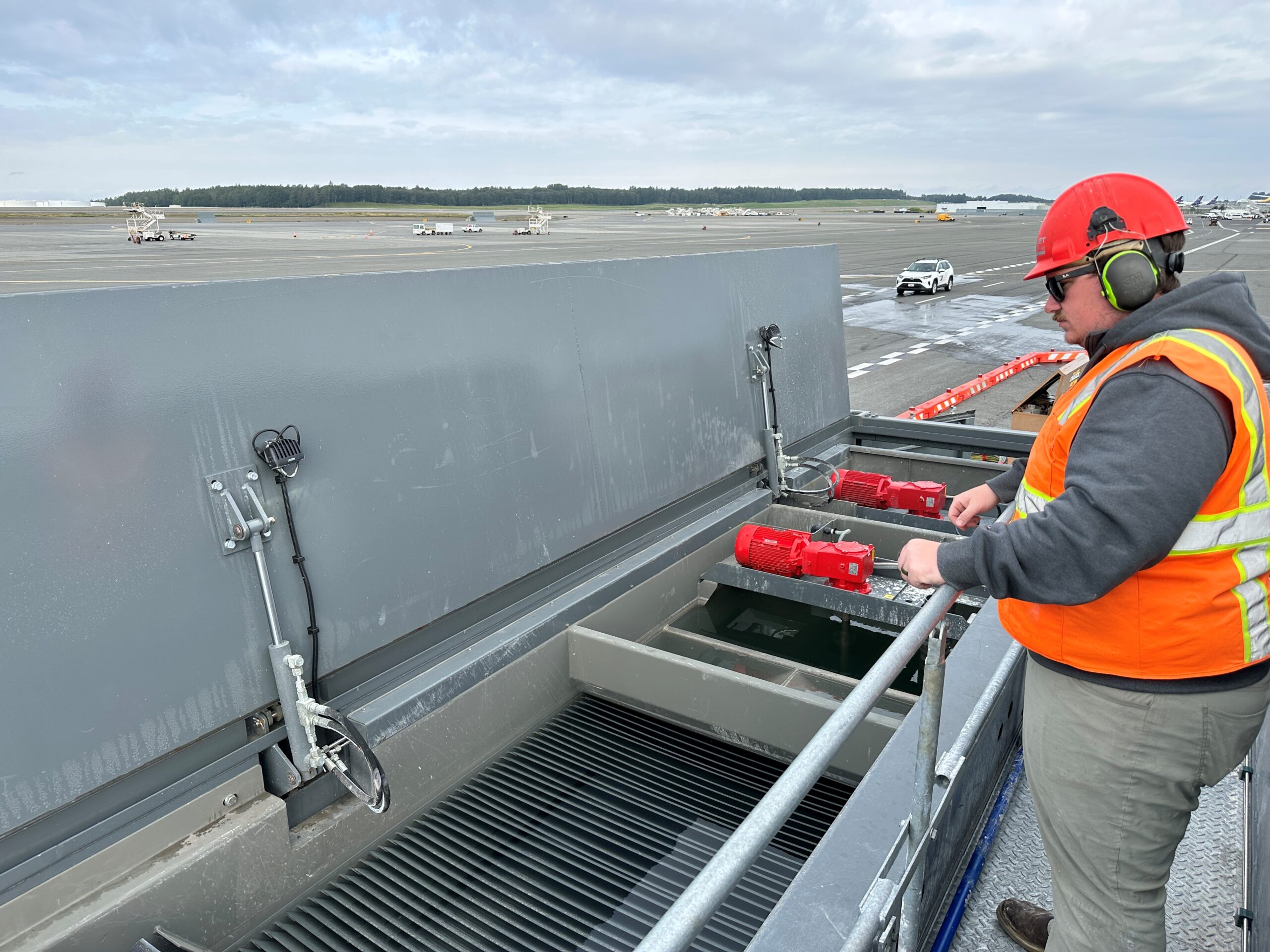 2023-08_EcoClear operator-1